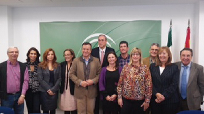 Junta de Andaluca, Caritas y los ayuntamientos de Loja, Armilla y Maracena renuevan un programa de garanta alimentaria